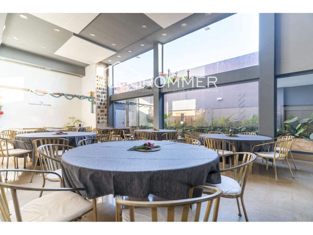 Restaurant/Bar til salg i Castello de la Plana - € 1.800.000 (Ref: 8873327)