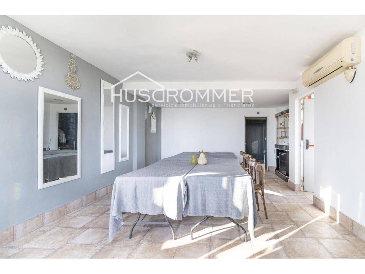 Restaurant/Bar til salg i Castello de la Plana - € 1.800.000 (Ref: 8873327)