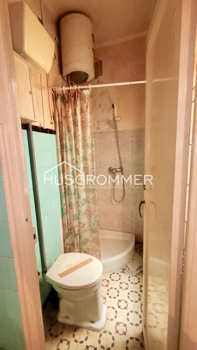 8 soveværelse Villa til salg i Vila-real - € 200.000 (Ref: 8890963)