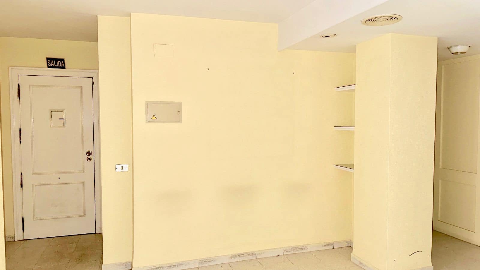 Ufficio in vendita in Castello de la Plana - 70.000 € (Rif: 8890965)