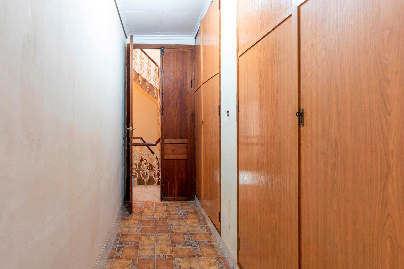 8 soveværelse Villa til salg i Burriana / Borriana - € 210.000 (Ref: 8890967)