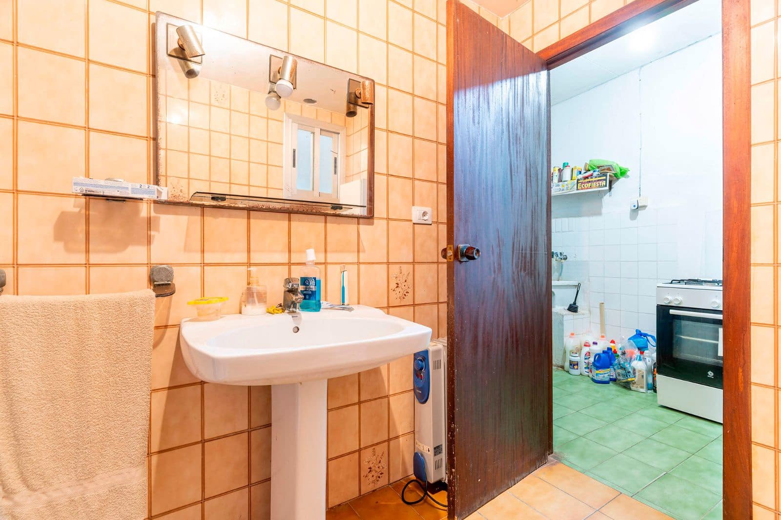 8 soveværelse Villa til salg i Burriana / Borriana - € 210.000 (Ref: 8890967)