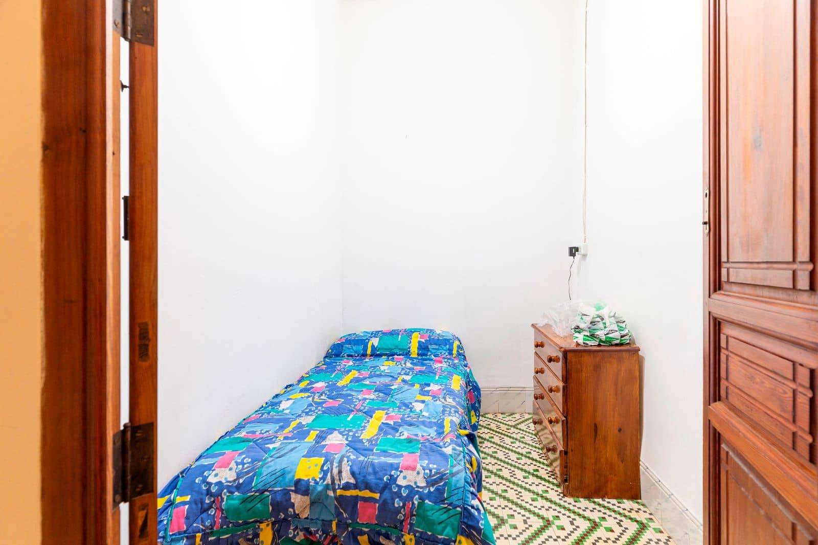 8 soveværelse Villa til salg i Burriana / Borriana - € 210.000 (Ref: 8890967)