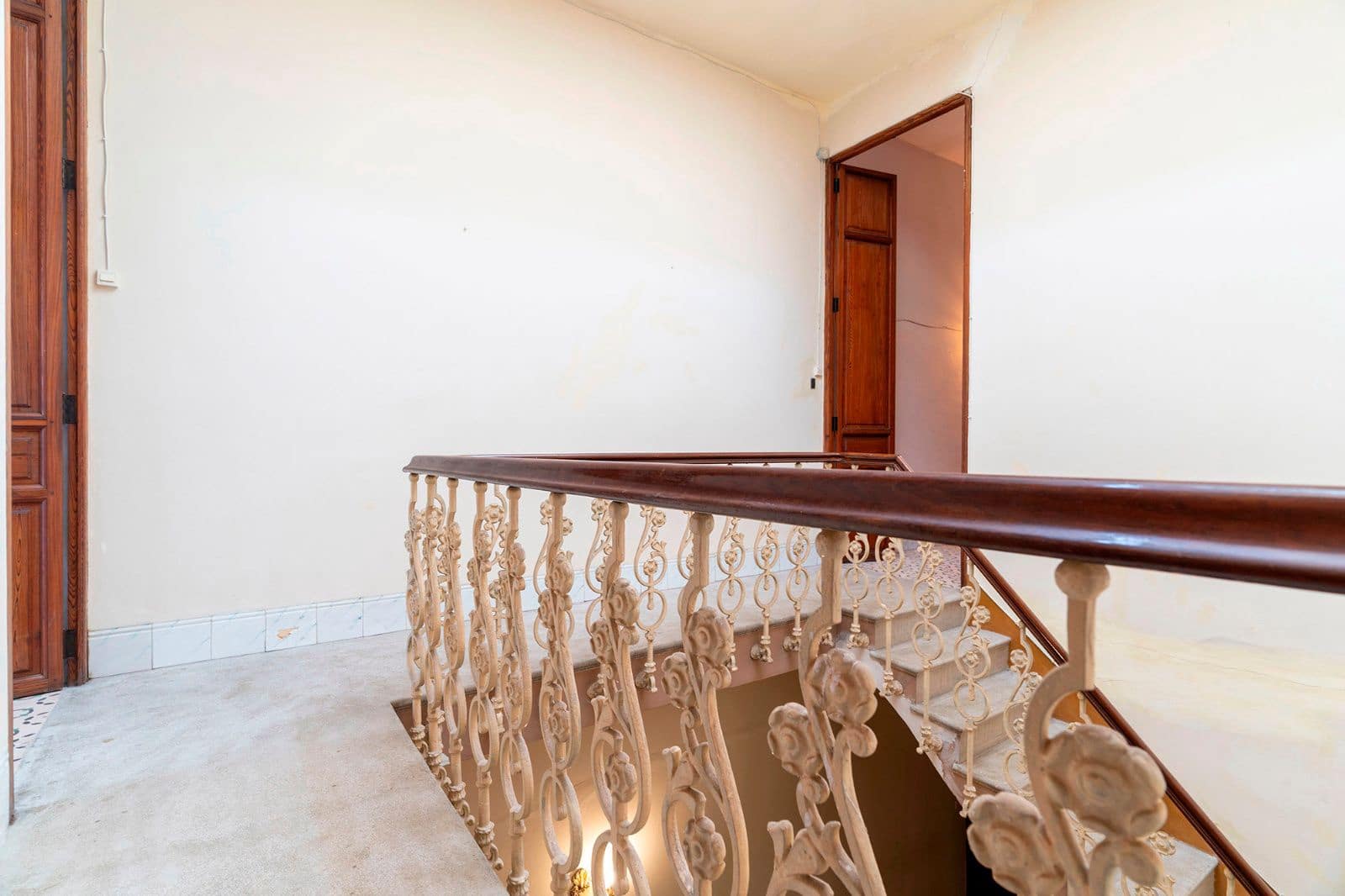 8 soveværelse Villa til salg i Burriana / Borriana - € 210.000 (Ref: 8890967)