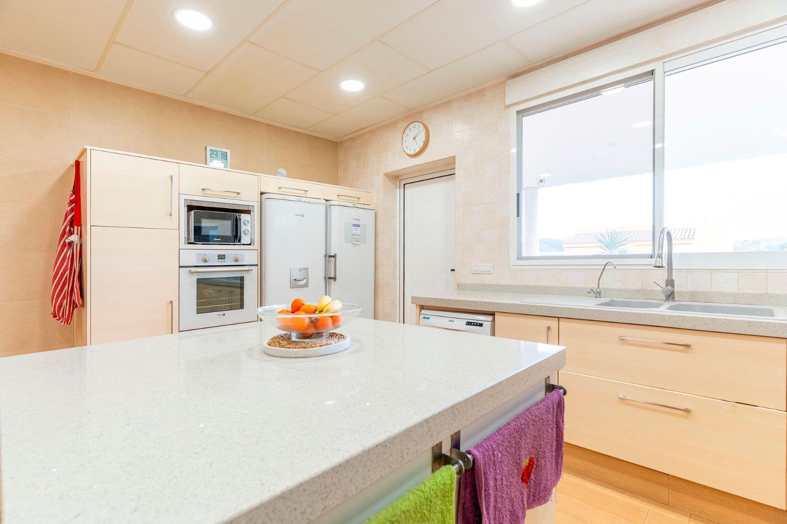 7 soverom Villa til salgs i L'Alcora med garasje - € 435 000 (Ref: 8890968)