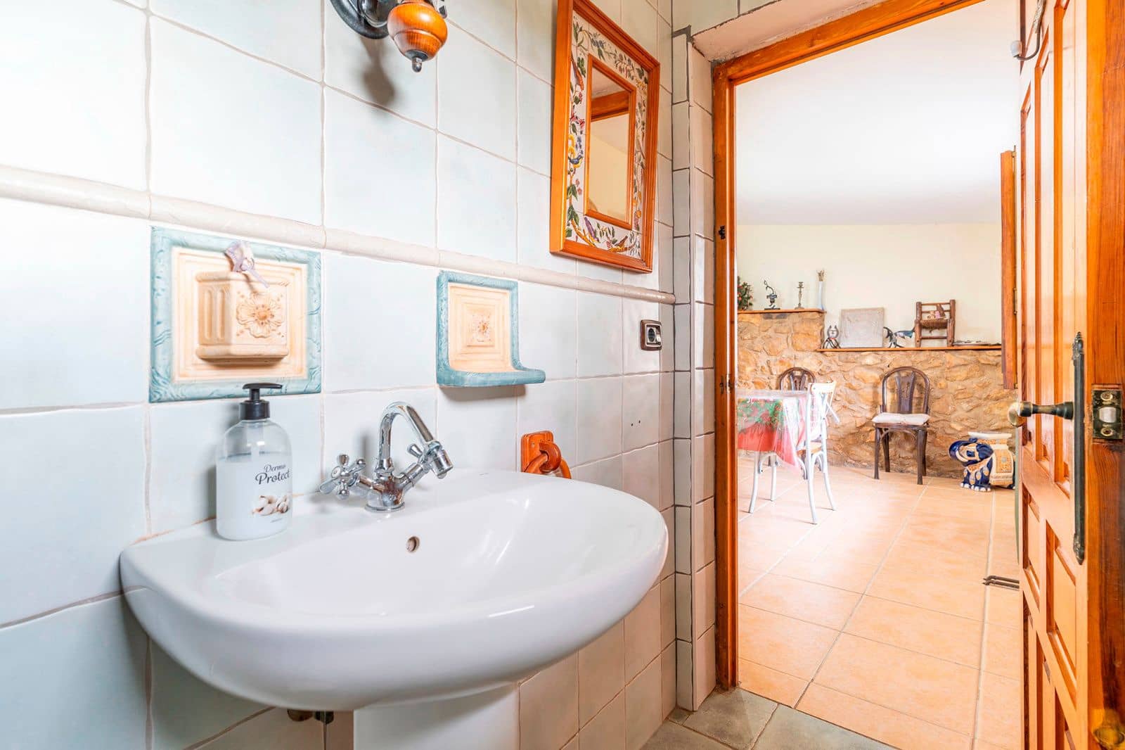 7 sypialnia Restauracja lub bar na sprzedaż w Costur z basenem - 265 000 € (Ref: 8890969)