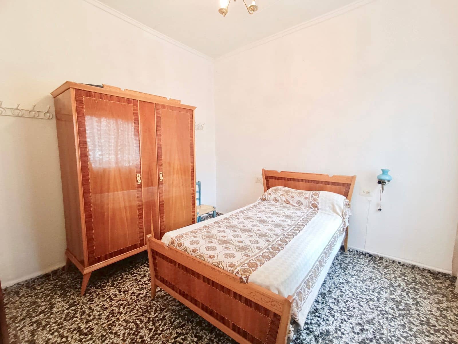 4 soveværelse Villa til salg i Burriana / Borriana - € 135.000 (Ref: 8895033)