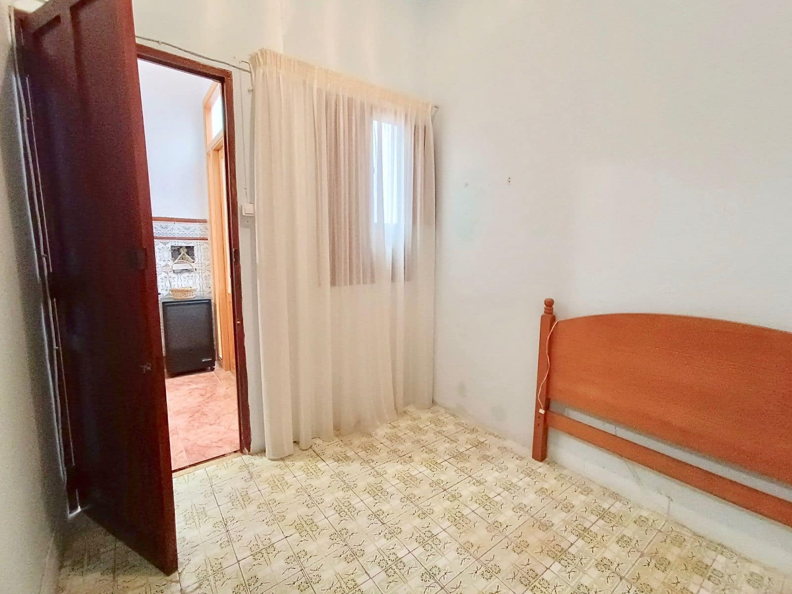 4 soveværelse Villa til salg i Burriana / Borriana - € 135.000 (Ref: 8895033)