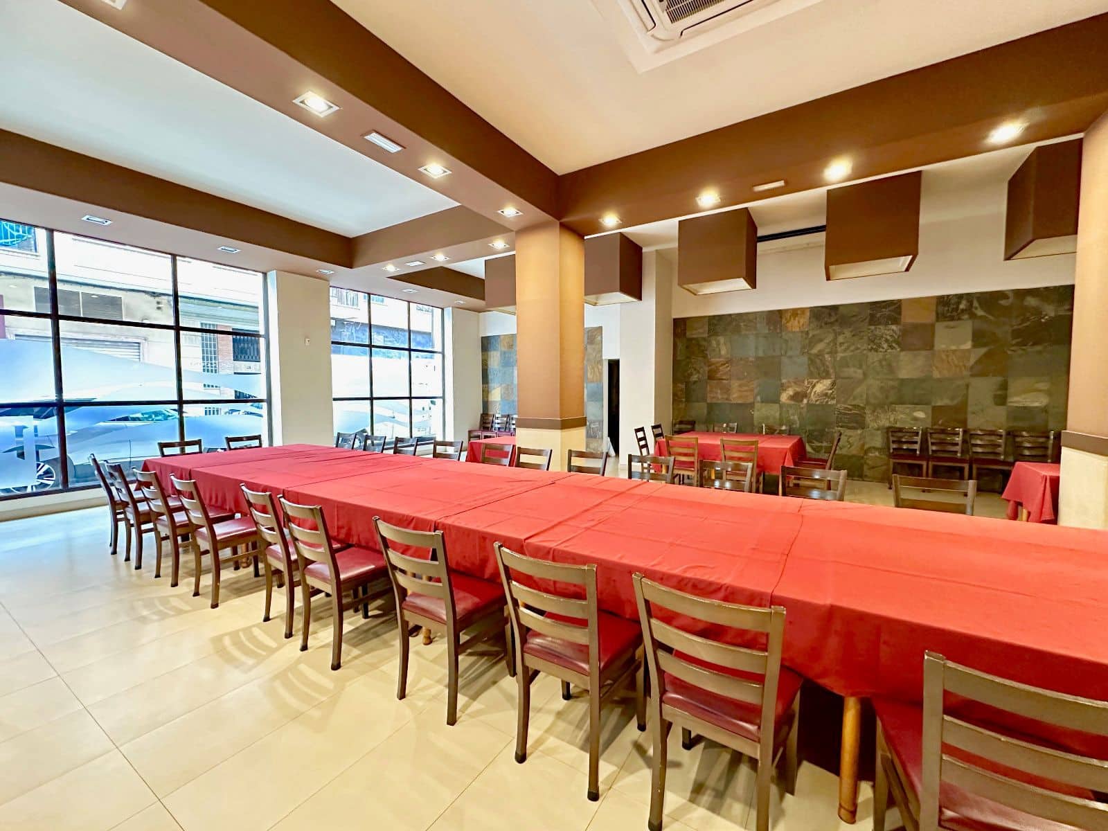 Erhverv til salg i Burriana / Borriana - € 420.000 (Ref: 8895411)