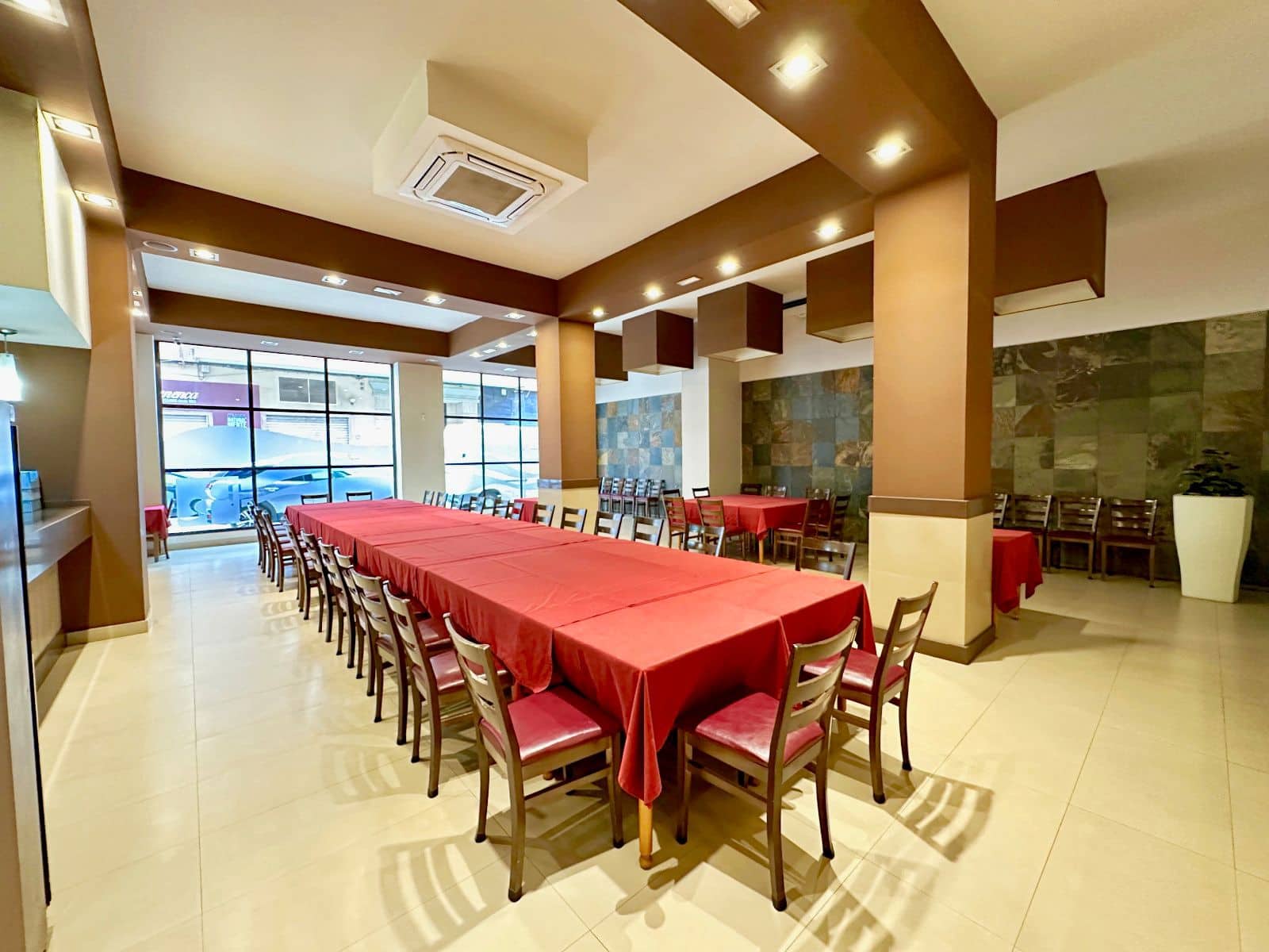 Erhverv til salg i Burriana / Borriana - € 420.000 (Ref: 8895411)