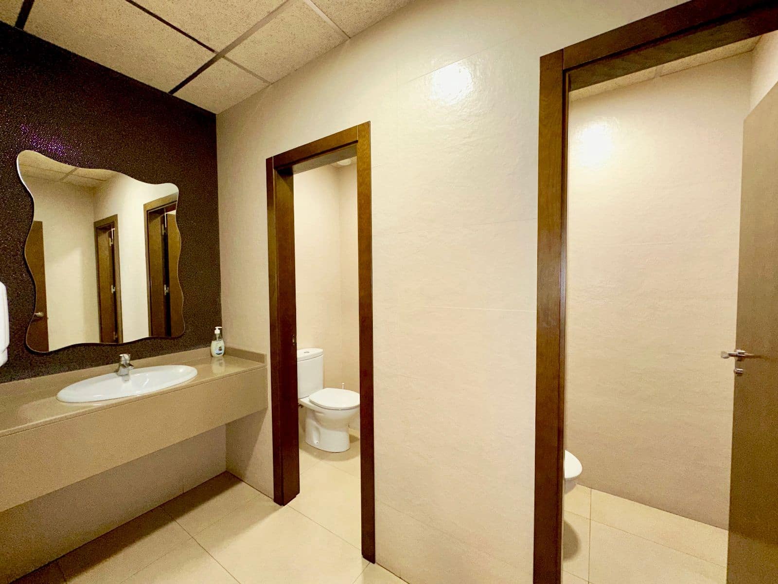 Erhverv til salg i Burriana / Borriana - € 420.000 (Ref: 8895411)