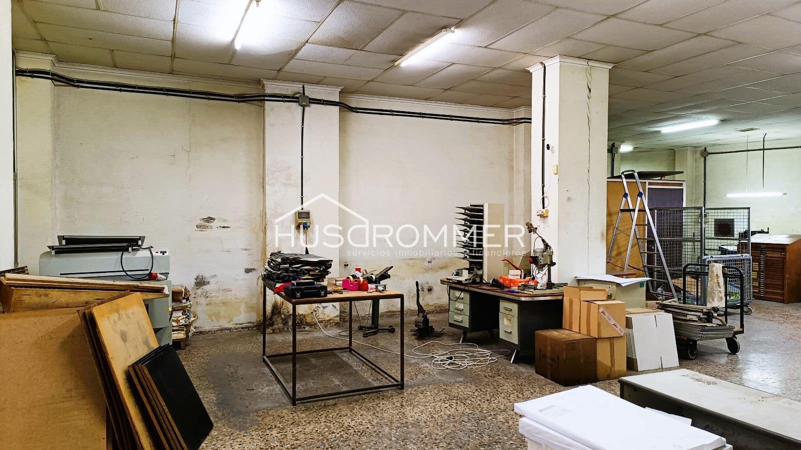 Local Commercial à vendre à Castello de la Plana - 165 000 € (Ref: 8920174)