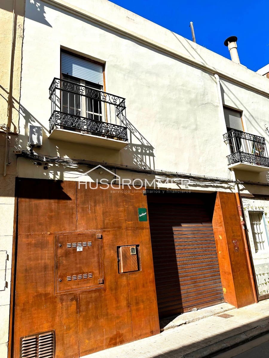 Commercial for rent in Castello de la Plana - € 1,250 (Ref: 8921970)