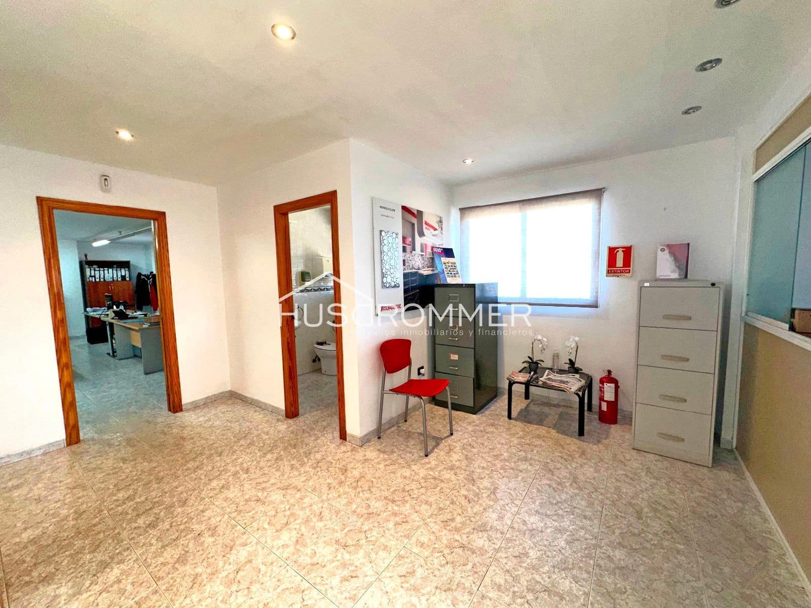 Erhverv til salg i Vila-real med garage - € 1.900.000 (Ref: 8923375)