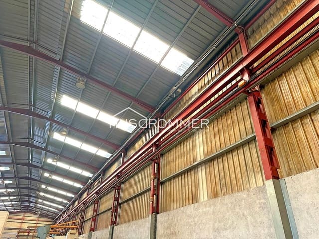 Local Comercial en Vila-real en venta con garaje - 1.900.000 € (Ref: 8923375)