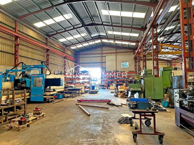 Local Comercial en Vila-real en venta con garaje - 1.900.000 € (Ref: 8923375)