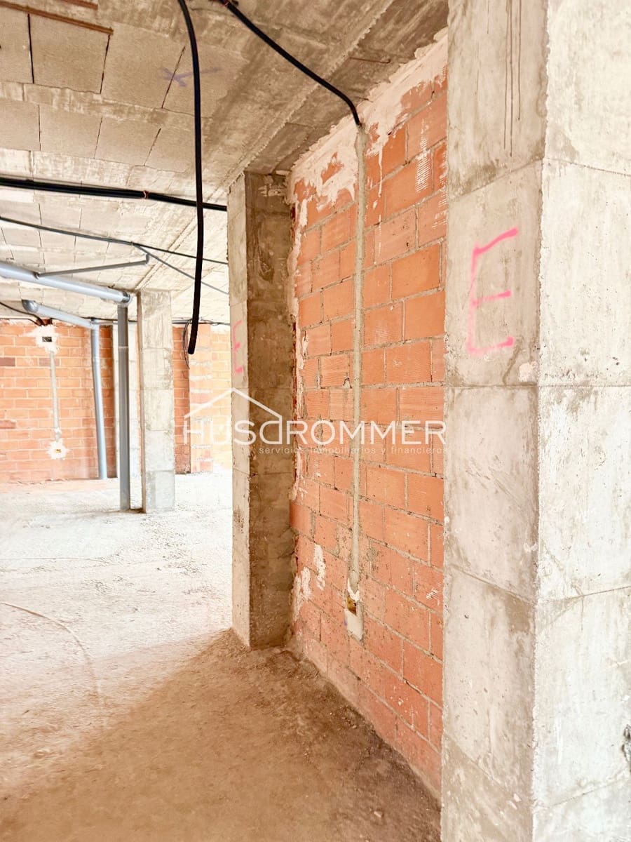 Erhverv til salg i Vila-real - € 120.000 (Ref: 8941640)