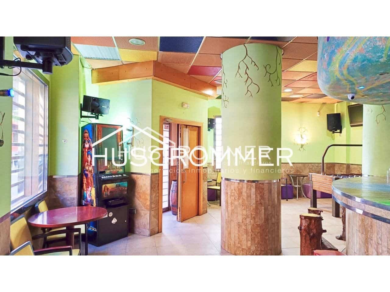 Commercial for rent in Vila-real - € 1,000 (Ref: 8954852)