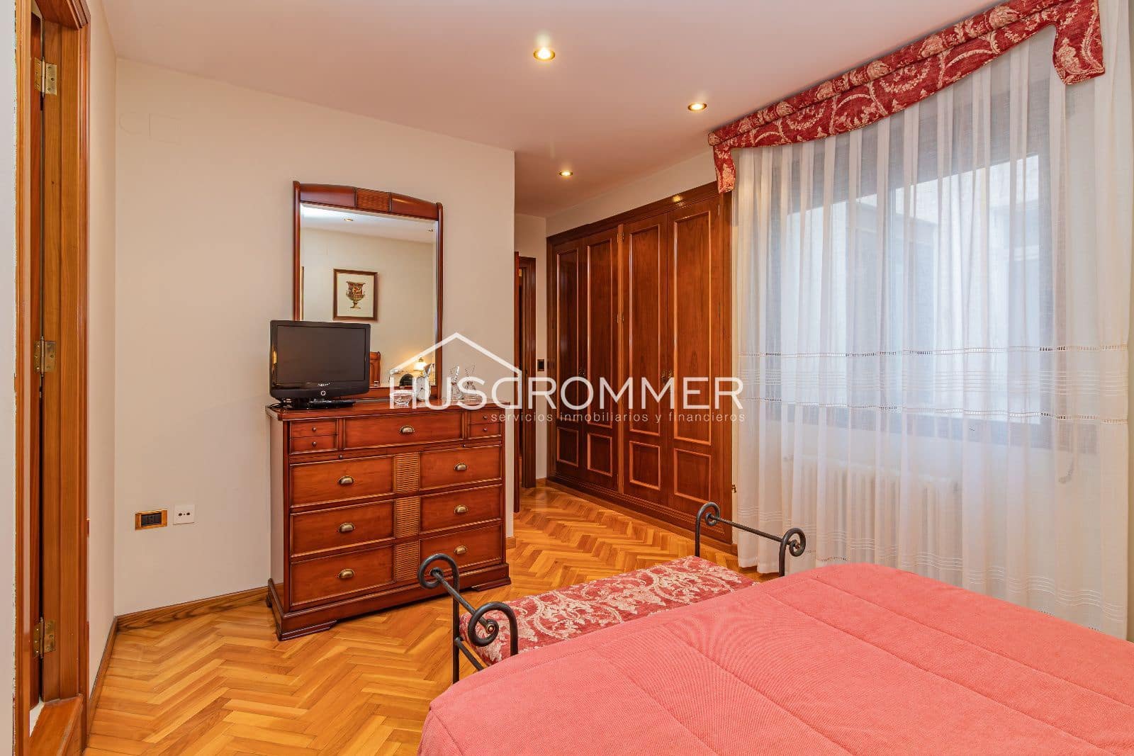 5 soveværelse Lejlighed til salg i Vila-real med garage - € 270.000 (Ref: 8975513)