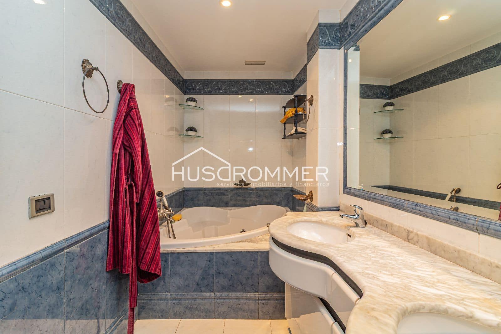 5 soveværelse Lejlighed til salg i Vila-real med garage - € 270.000 (Ref: 8975513)