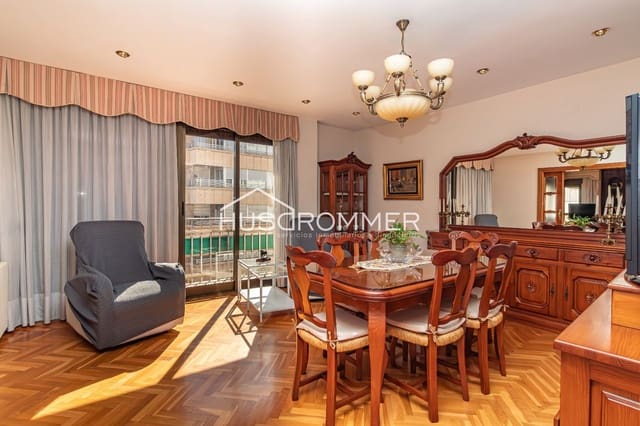 5 soveværelse Lejlighed til salg i Vila-real med garage - € 270.000 (Ref: 8975513)