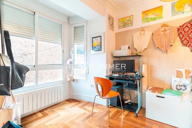 4 soverom Leilighet til salgs i Centro, Castelló de la Plana - € 189 000 (Ref: 8981276)