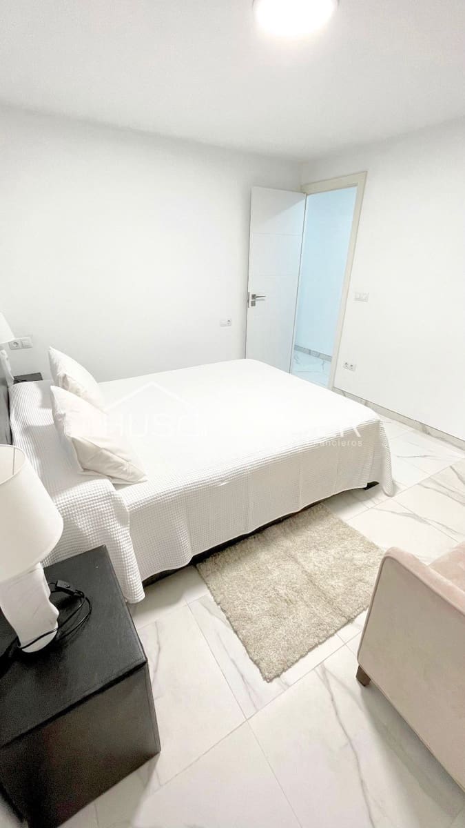 Piso de 3 habitaciones en Castelló de la Plana en alquiler - 650 € (Ref: 9006549)