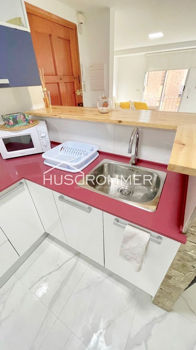 Piso de 3 habitaciones en Castelló de la Plana en alquiler - 650 € (Ref: 9006549)