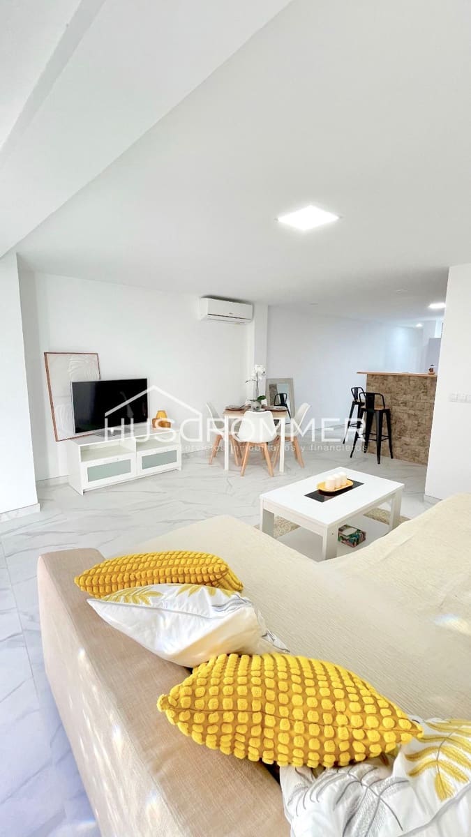 Piso de 3 habitaciones en Castelló de la Plana en alquiler - 650 € (Ref: 9006549)