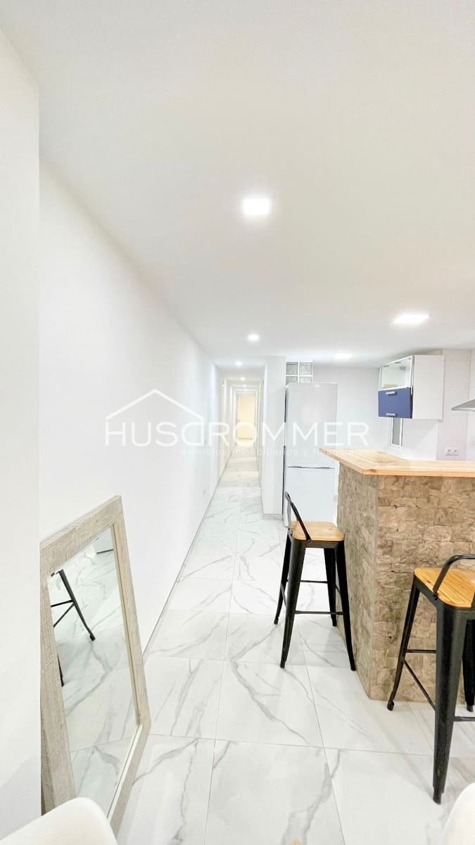 Piso de 3 habitaciones en Castelló de la Plana en alquiler - 650 € (Ref: 9006549)