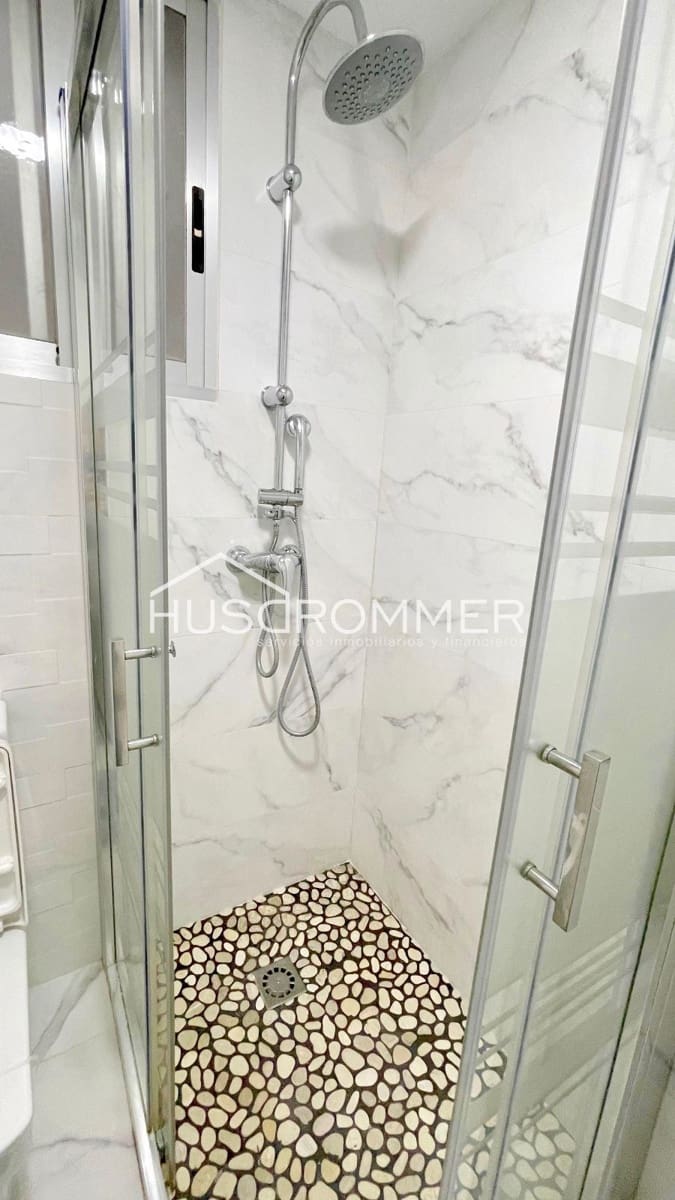 Piso de 3 habitaciones en Castelló de la Plana en alquiler - 650 € (Ref: 9006549)