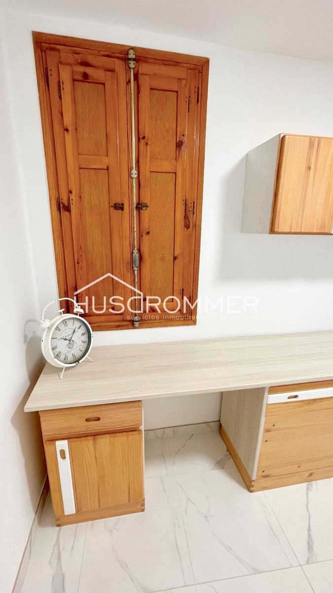 Piso de 3 habitaciones en Castelló de la Plana en alquiler - 650 € (Ref: 9006549)