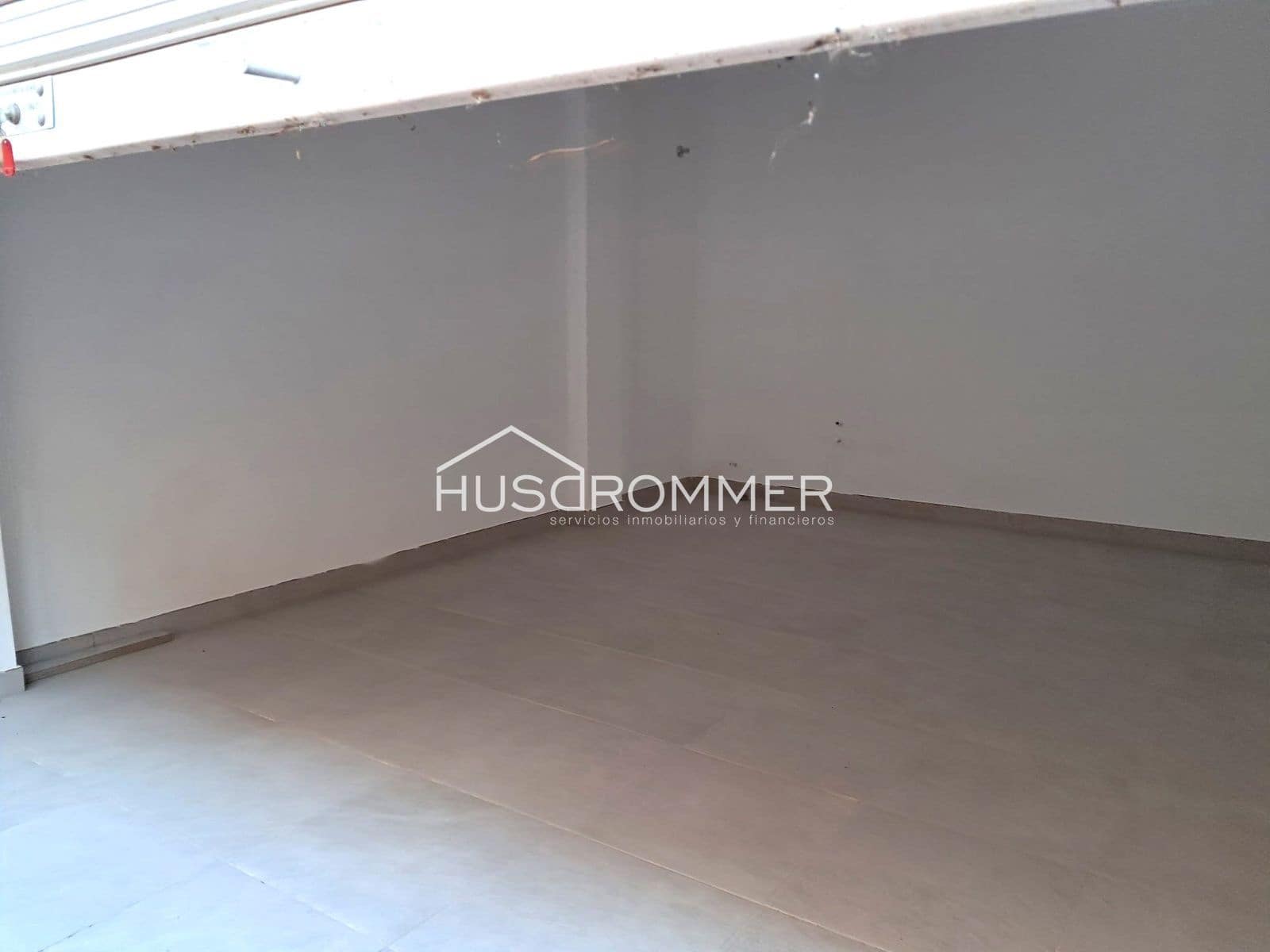Commercial for rent in Vila-real - € 280 (Ref: 9021203)