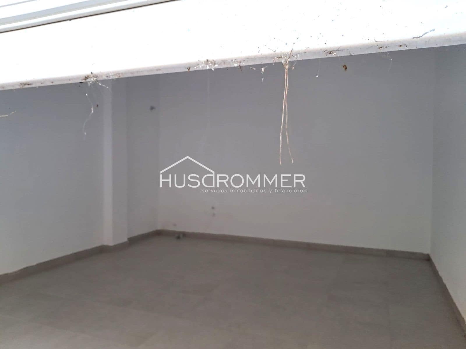 Commercial for rent in Vila-real - € 280 (Ref: 9021203)