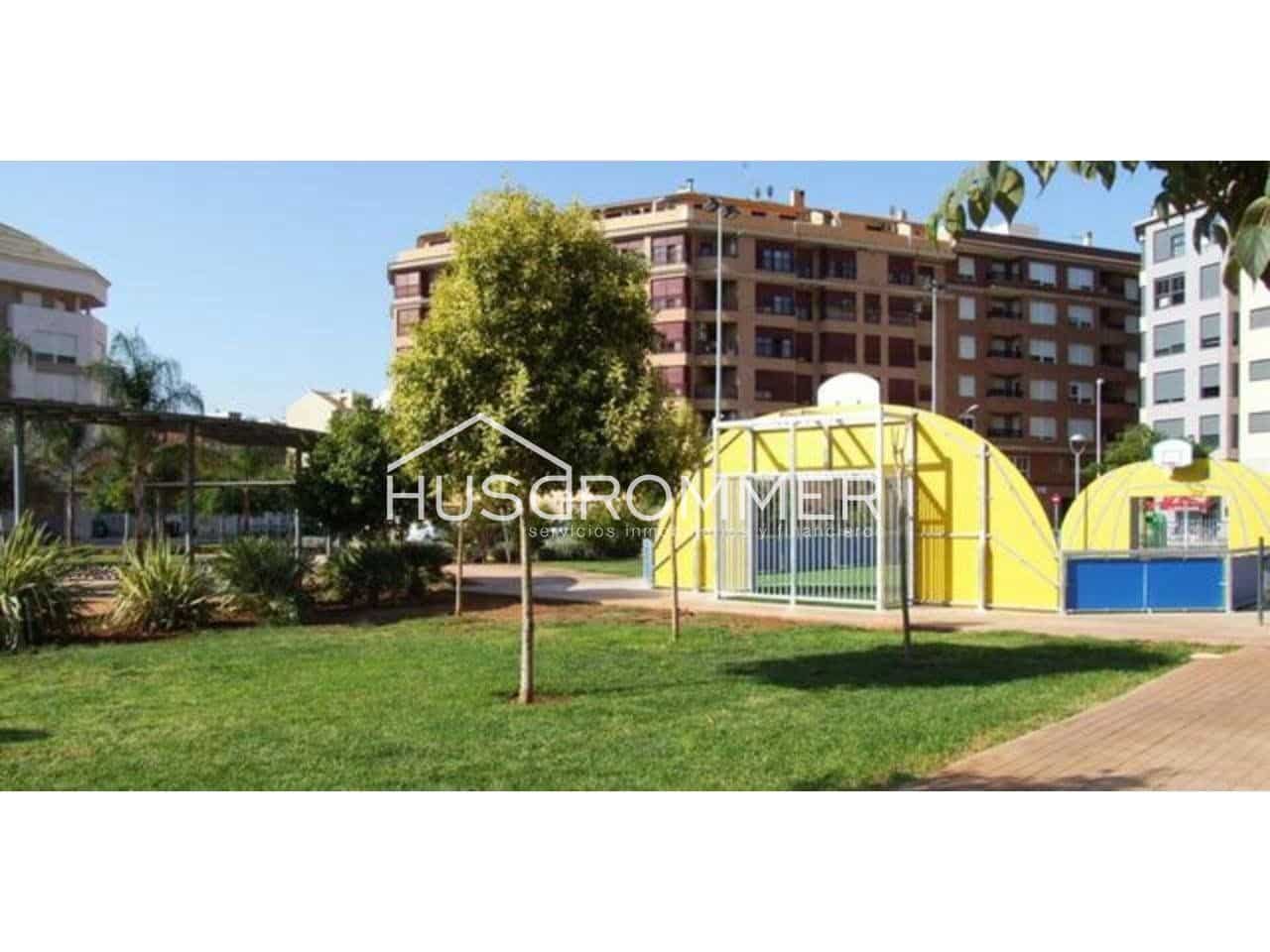 Local Comercial en Vila-real en alquiler con garaje - 450 € (Ref: 9029174)