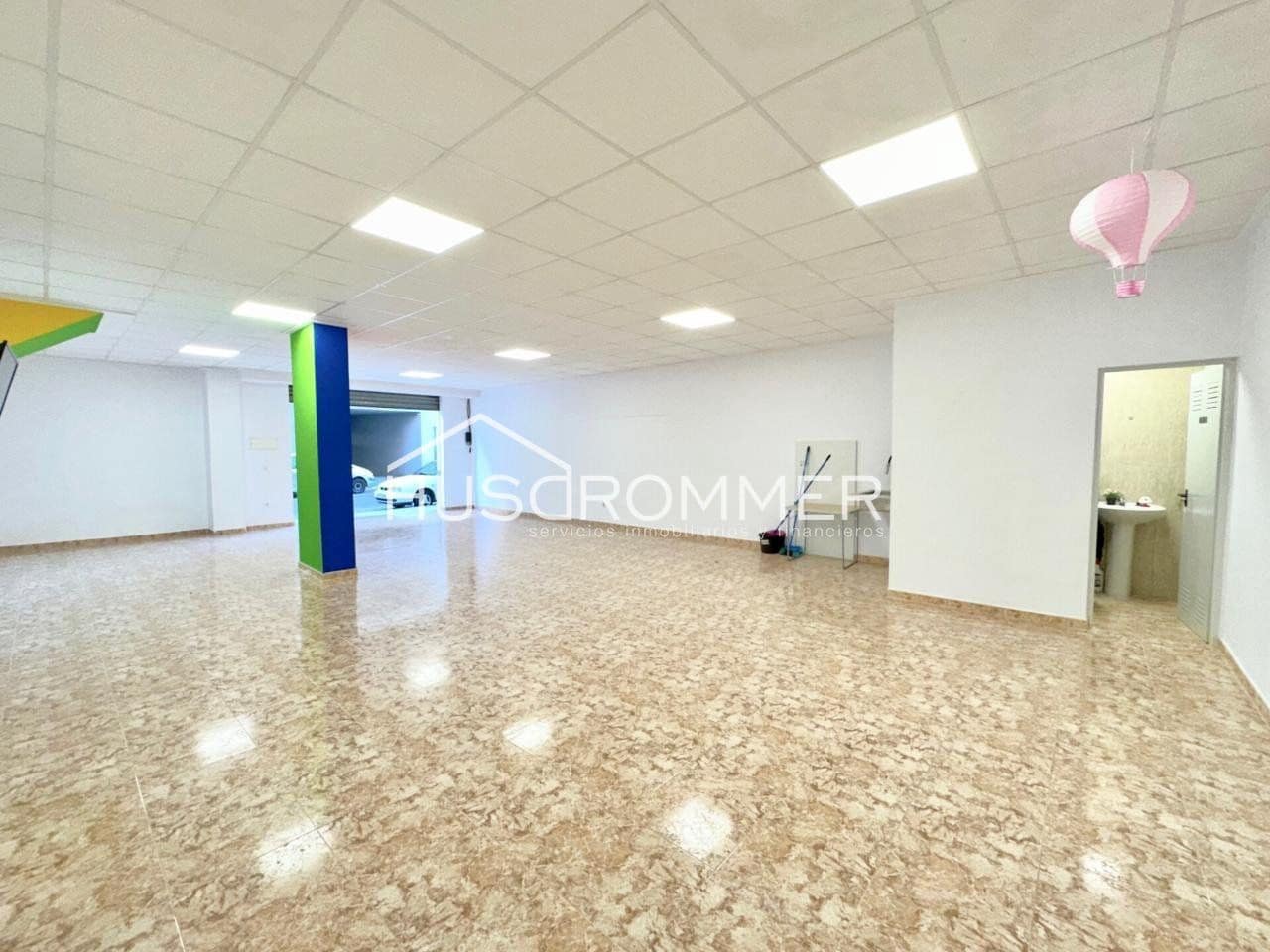 Local Comercial en Vila-real en alquiler con garaje - 450 € (Ref: 9029174)