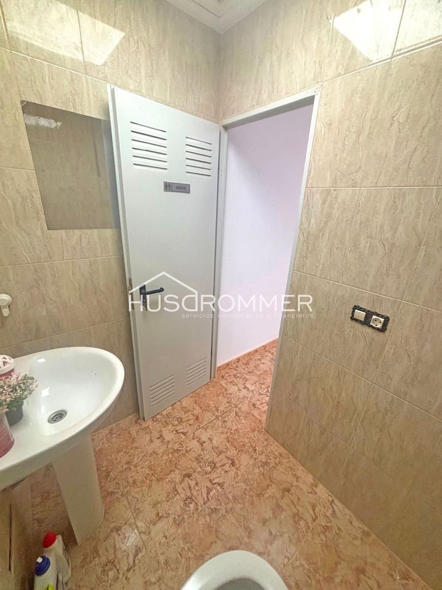 Local Comercial en Vila-real en alquiler con garaje - 450 € (Ref: 9029174)