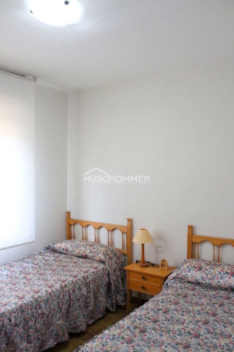 3 soverom Villa til salgs i Vila-real med svømmebasseng garasje - € 265 000 (Ref: 9081016)