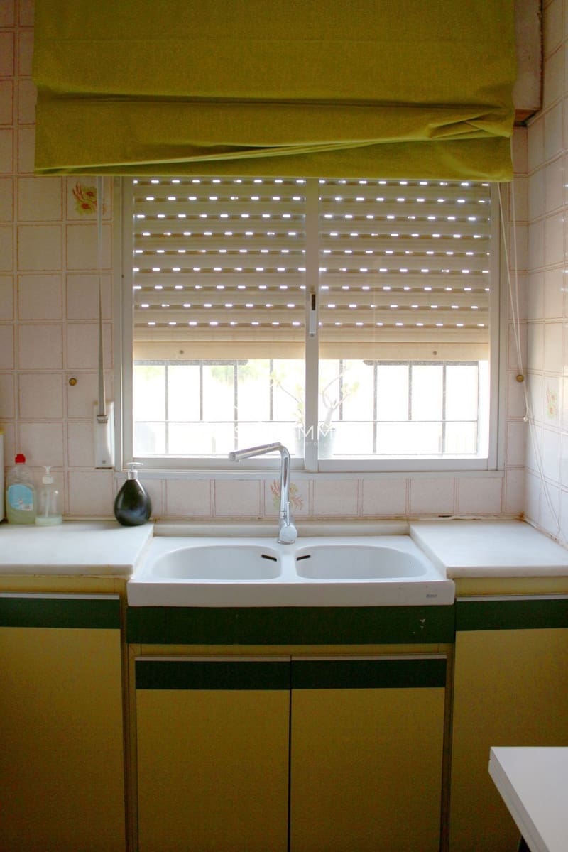 3 soverom Villa til salgs i Vila-real med svømmebasseng garasje - € 265 000 (Ref: 9081016)