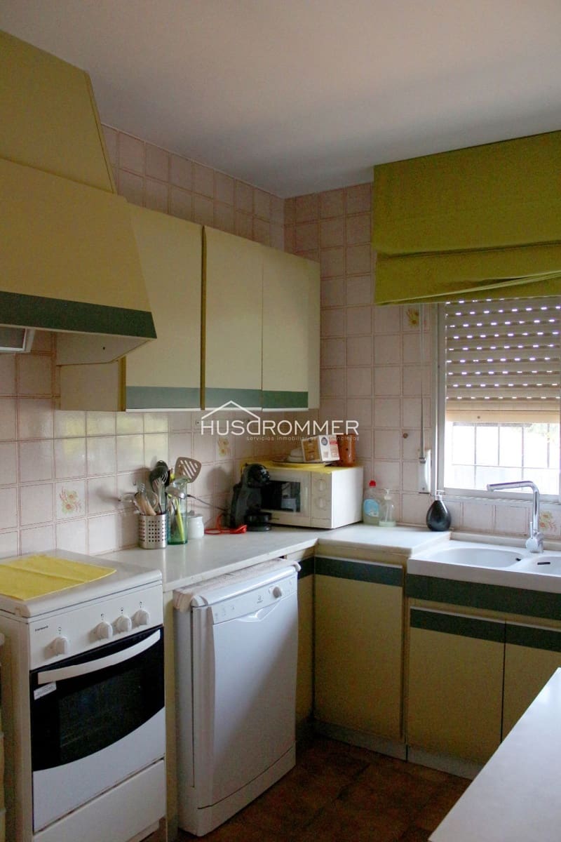 3 soverom Villa til salgs i Vila-real med svømmebasseng garasje - € 265 000 (Ref: 9081016)