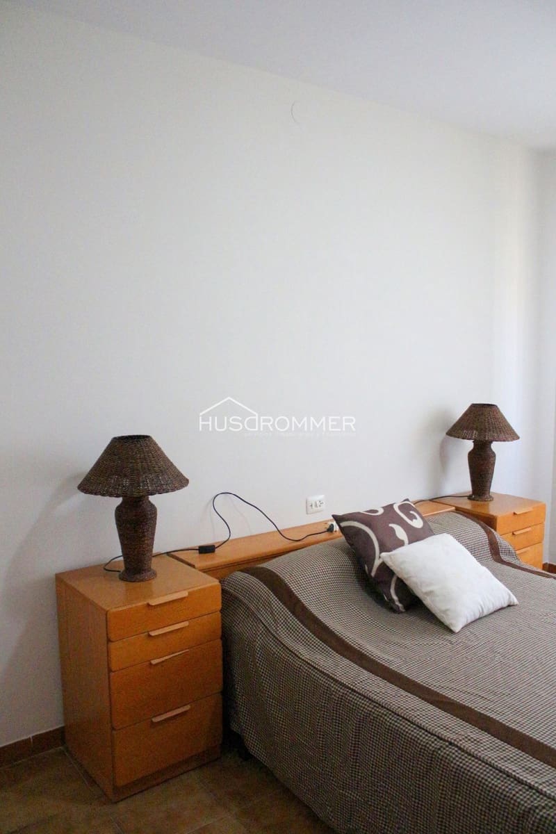 3 soverom Villa til salgs i Vila-real med svømmebasseng garasje - € 265 000 (Ref: 9081016)