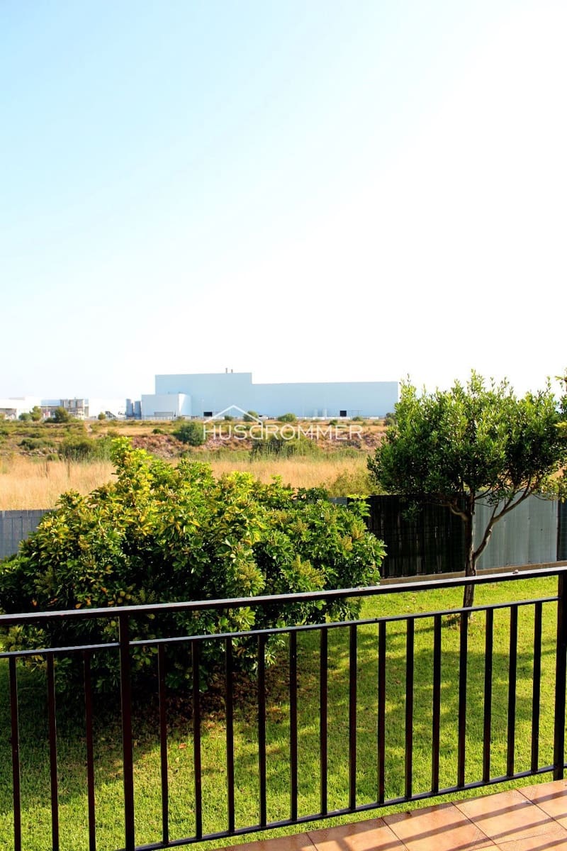 3 soverom Villa til salgs i Vila-real med svømmebasseng garasje - € 265 000 (Ref: 9081016)