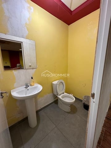 Commercial for rent in Vila-real with garage - € 450 (Ref: 9101796)