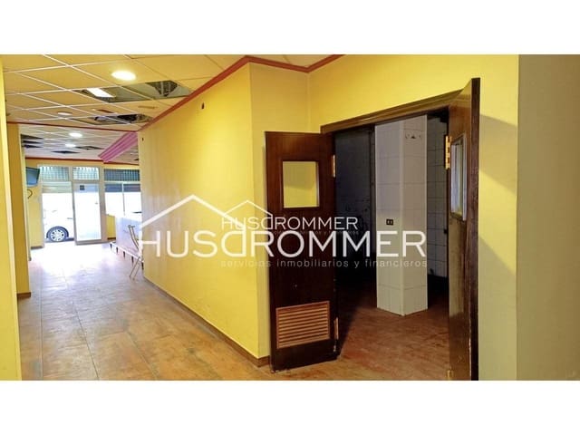 Commercial for rent in Vila-real with garage - € 450 (Ref: 9101796)