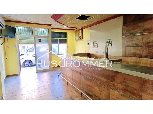 Commercial for rent in Vila-real with garage - € 450 (Ref: 9101796)