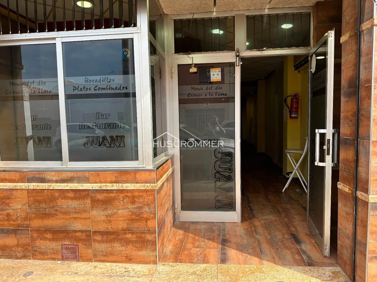 Commercial for rent in Vila-real with garage - € 450 (Ref: 9101796)