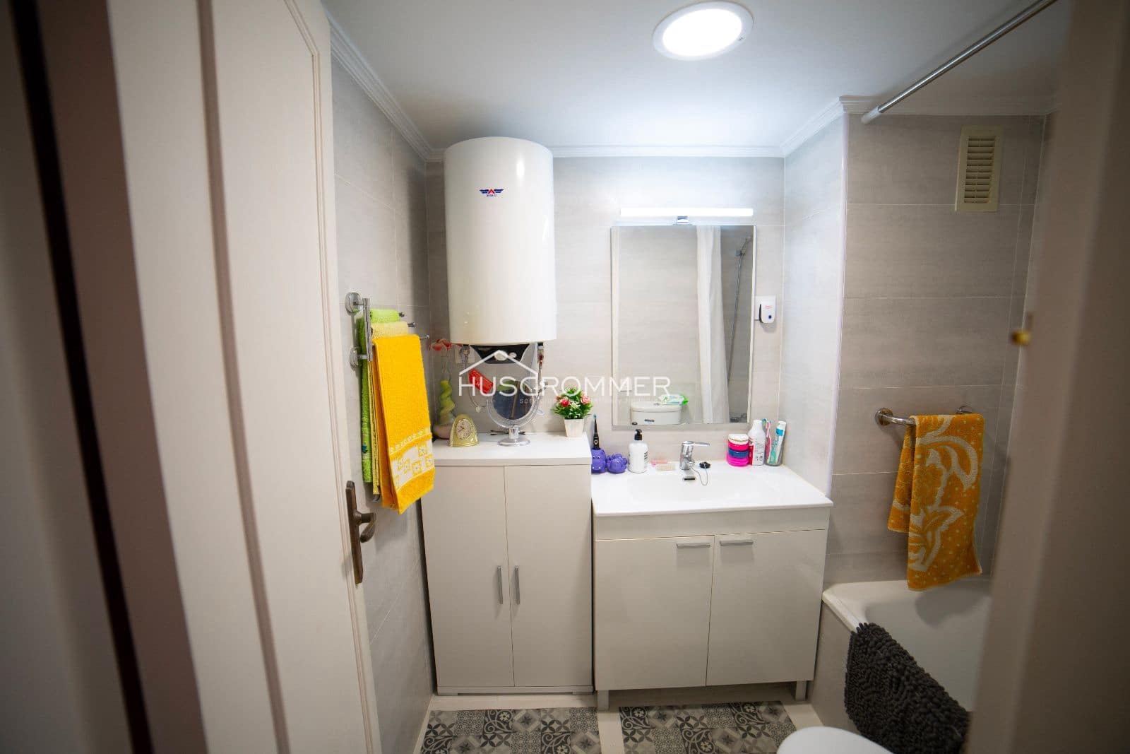 1 bedroom Flat for sale in Oropesa  - € 105,000 (Ref: 9130179)