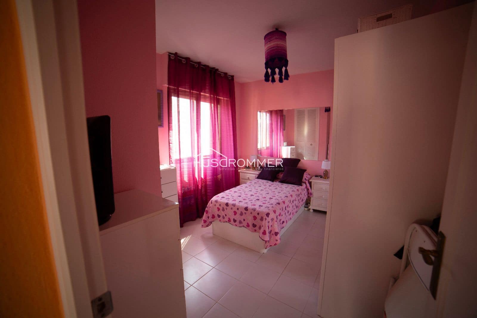 1 bedroom Flat for sale in Oropesa  - € 105,000 (Ref: 9130179)