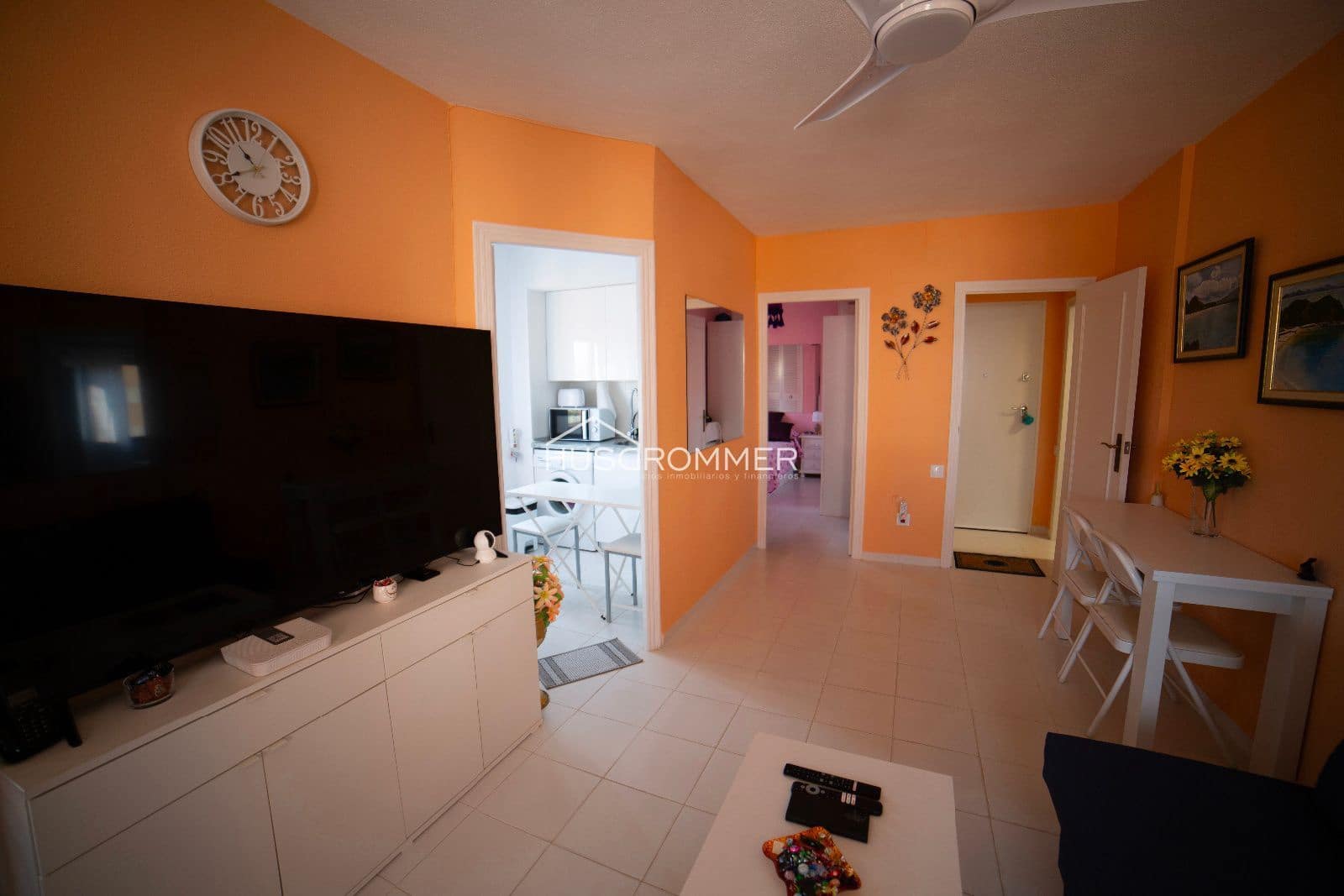 1 bedroom Flat for sale in Oropesa  - € 105,000 (Ref: 9130179)