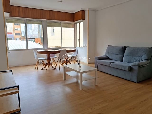 Piso de 3 habitaciones en Vila-real en alquiler - 700 € (Ref: 9141033)